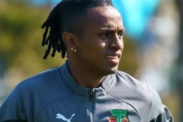 Con Yordy Reyna, Torpedo Moscú venció por 1-0 a Akron Togliatti