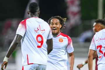 Con Carrillo, Al-Qadisiya venció por 1-0 a Al-Faysaly por el ascenso árabe