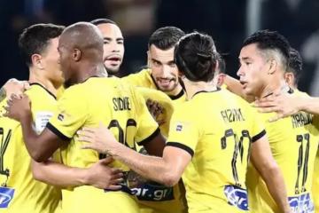 Con Callens, AEK derrotó por 2-1 a Atromicos por la liga griega