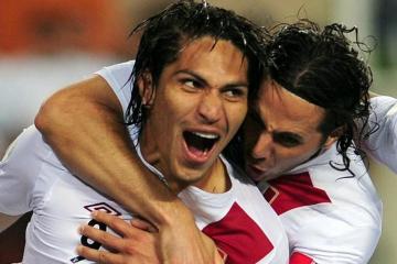 Pizarro: "Lo que viene haciendo Paolo Guerrero es reconfortante"