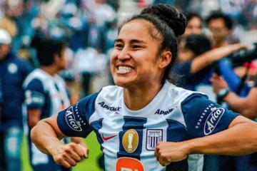 Sandy Dorador fue incluida en la convocatoria de Alianza Lima para la final del futbol femenino