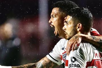Sao Paulo ganó y comienza a trepar en el Brasileirao