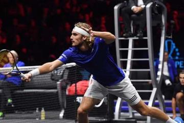 Tsitsipas renunció a Laver Cup por lesión