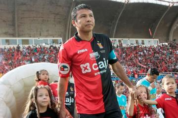 Zúñiga: “Mañana el partido va a ser fundamental para Melgar y Alianza”