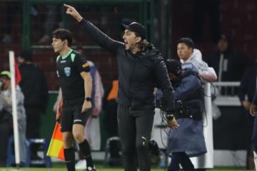 Zubeldía: "El '9' apareció cuando tenía que aparecer"