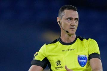 Colombiano Wilmar Roldán dirigirá la final de la Copa Libertadores