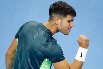 Alcaraz clasificó a cuartos de final en Beijing