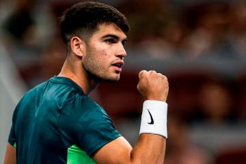 Sigue avanzando: Alcaraz se impuso ante Evans en Shangái
