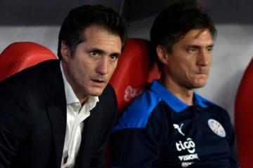 Barros Schelotto elevó reclamo ante la FIFA contra Paraguay incumplimiento de contrato