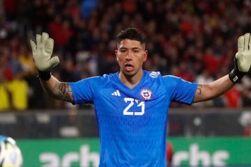 Chile completó su convocatoria para duelo ante Perú