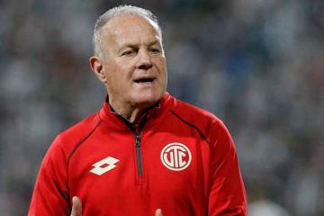 Ramacciotti sobre renovaciones: “Tanto a Medina como a Zubczuk los hicimos arreglar”