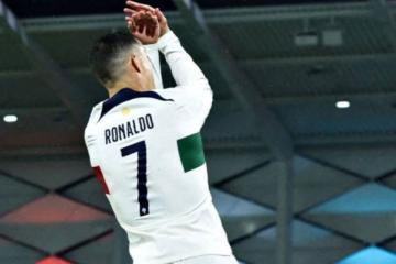 Cristiano Ronaldo superó a Haaland