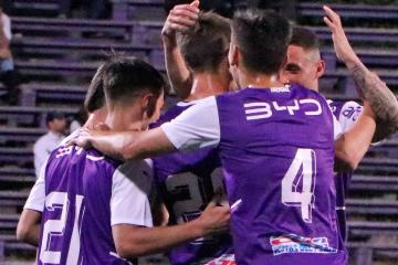 Barco volvió a ser titular en nueva victoria de Defensor Sporting