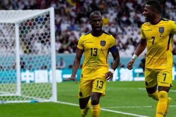 Valencia: "La mentalidad del futbolista ecuatoriano ha ido cambiando"