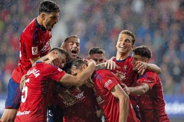 Osasuna venció por 2-0 a Granada y escala en la liga española