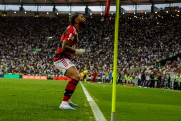 Flamengo venció a Vasco da Gama y es el único escolta de Botafogo