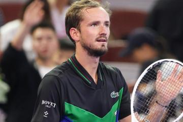 Medvedev clasificó a la final del ATP de Beijing