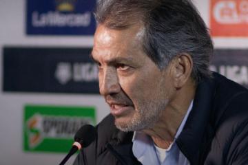 Navarro: "Felicito a los jugadores por la entrega y les deseo lo mejor"