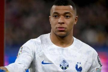 La selección francesa convocó a 23 jugadores para los cotejos ante Países Bajos y Escocia