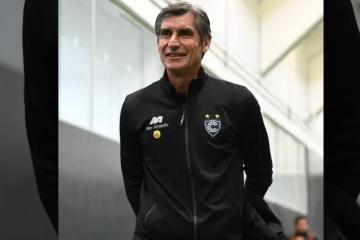 Ibáñez: "La clasificación a la Sudamericana está complicada, pero lo vamos a intentar"