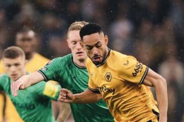 Newcastle empató con Wolves en la Premier