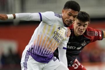 Sin los peruanos, Orlando City ganó y quedó listo para los play-offs