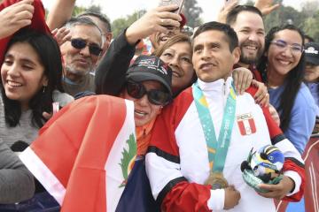 Perú cerró segundo día de competencias con cinco nuevas medallas