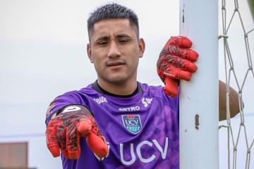 Máximo Rabines renovó por dos años con Vallejo