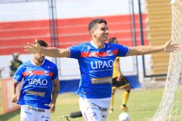 Succar: "Da mucha confianza estar siempre en el radar de la Selección"