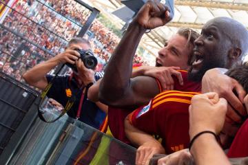 La Roma ganó por la mínima y escaló en la tabla