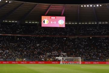 La UEFA dio por finalizado el partido entre Bélgica y Suecia