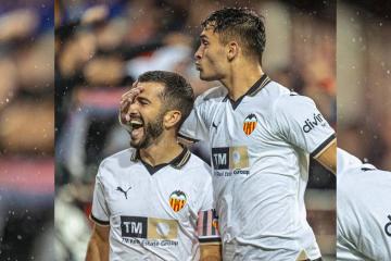 Valencia volvió al triunfo tras cuatro partidos