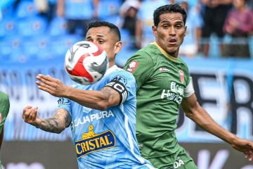 Balta: “Si Nunes es hombrecito, debe dar la cara y responder lo que hizo en la cancha”