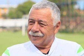 ¡Preocupación en Chile! Carlos Caszely fue internado de emergencia tras sufrir ACV