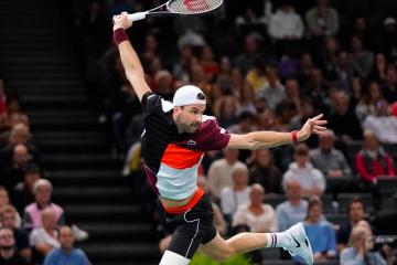 Grigor Dimitrov se metió a semifinales del Masters 1000 de París