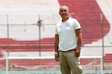 Martínez: "No importa quién llega mejor a la final, son partidos especiales"