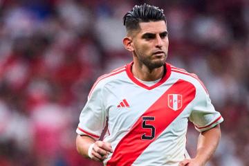 Zambrano: "Estamos a muerte con Juan Reynoso, queremos que se quede"