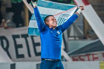 Campos y su plegaria que elevó el sábado en el Monumental