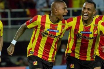 Rodríguez: "Estuve hablando con unos clubes peruanos esta semana"
