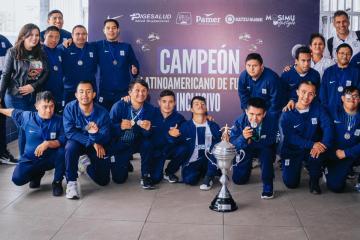 Equipo de Futsal Down de Alianza fue recibido por todo lo alto en Matute