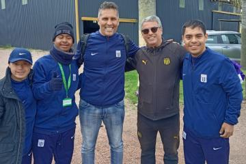 (FOTOS) Bengoechea le dio la bienvenida al equipo de futsal down de Alianza