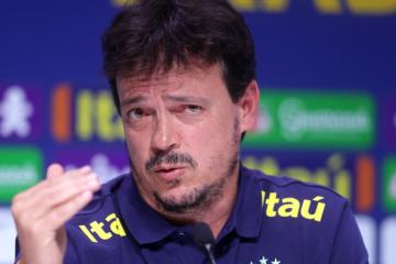 Diniz: "No hay manera de no preocuparse por Messi"