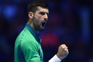 Djokovic venció a Alcaraz y clasificó a la final del ATP Finals