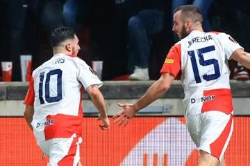 Roma cayó por 2-0 con Slavia Praga por la Europa League