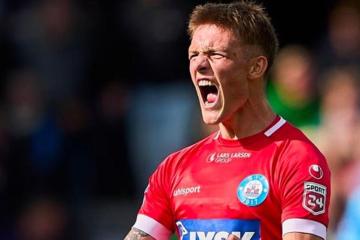 Sonne nominado a mejor jugador del año y a mejor gol en el Silkeborg IF