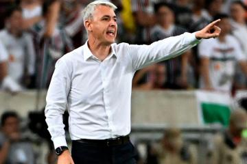 Acuerdo cerrado: Tiago Nunes empezaría a trabajar en Botafogo desde el martes