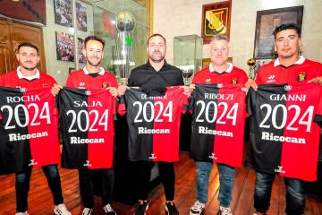 Pablo de Muner fue presentado oficialmente como entrenador de Melgar