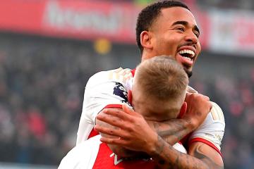 Arsenal ganó y seguirá viviendo en la punta de la Premier League