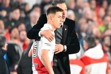 Martín Demichelis convocó a 'Diablito' Echeverri para el partido ante Rosario Central