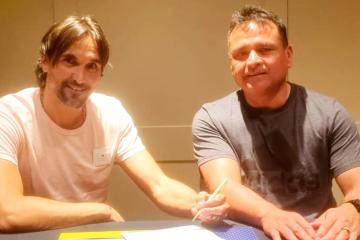 Diego Martínez fue oficializado como nuevo estratega de Boca Juniors
